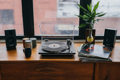 Audio Technica - AT-LP70XBT-BS - Fully Automatic Wireless Belt-Driven Bluetooth Turntable
